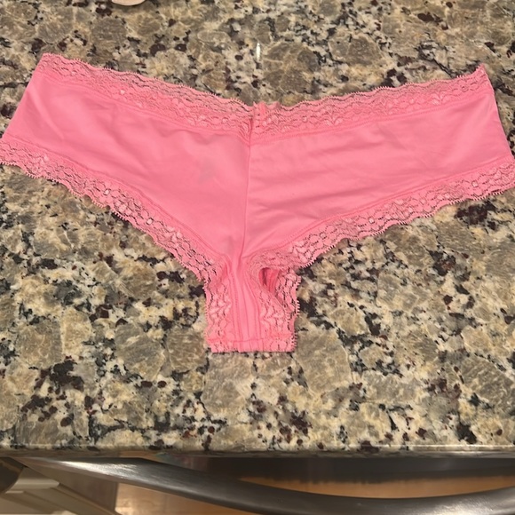 Pink new without tags Victoria’s Secret underwear - Picture 2 of 2